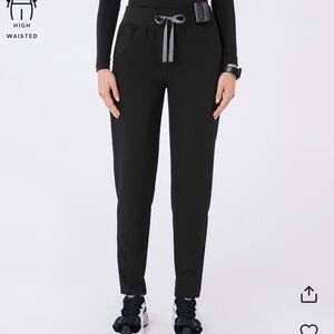 Black Tapered Scrub Pants Figs